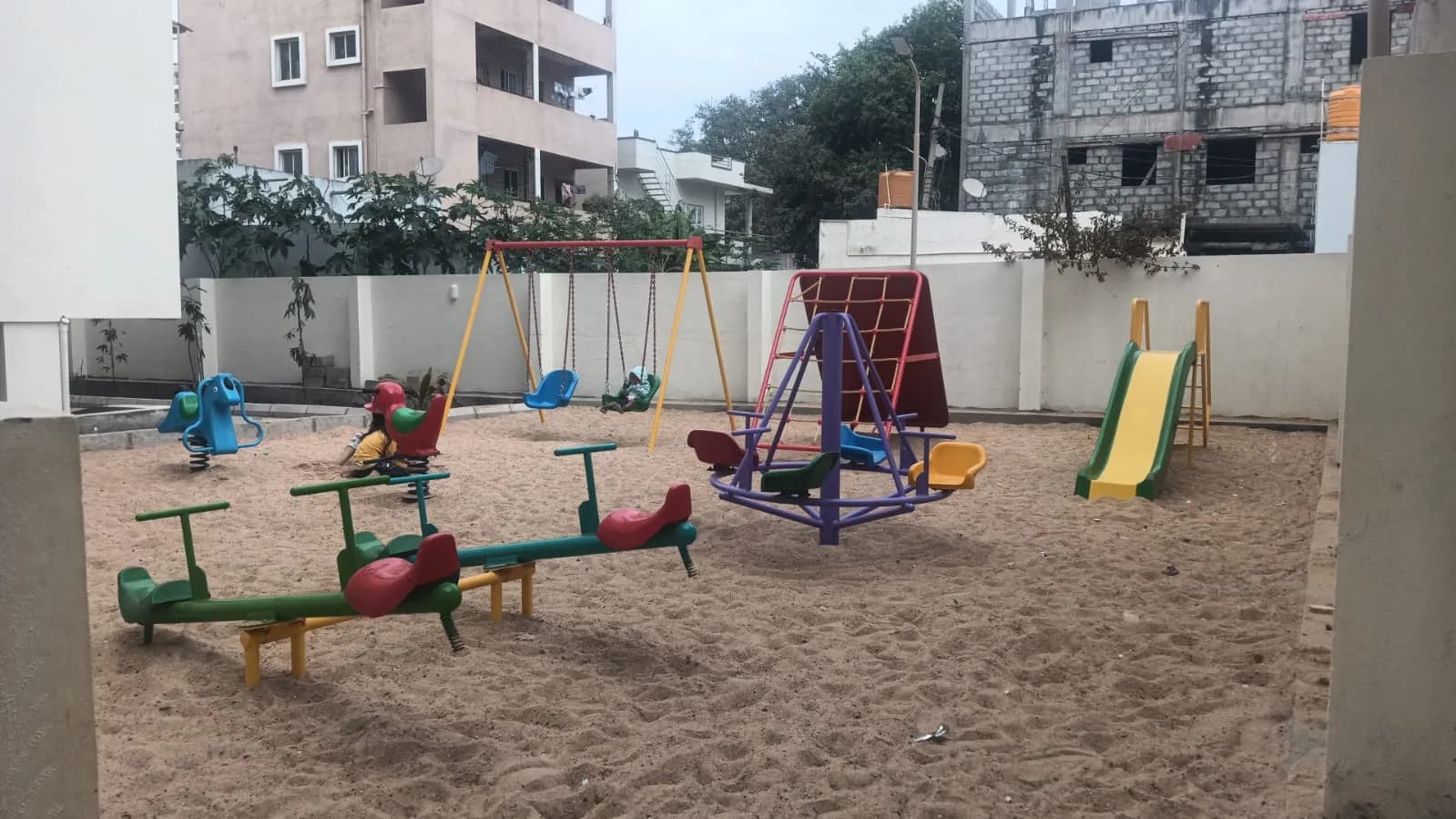 SDMV Elite: Site photo filed with Karnataka RERA