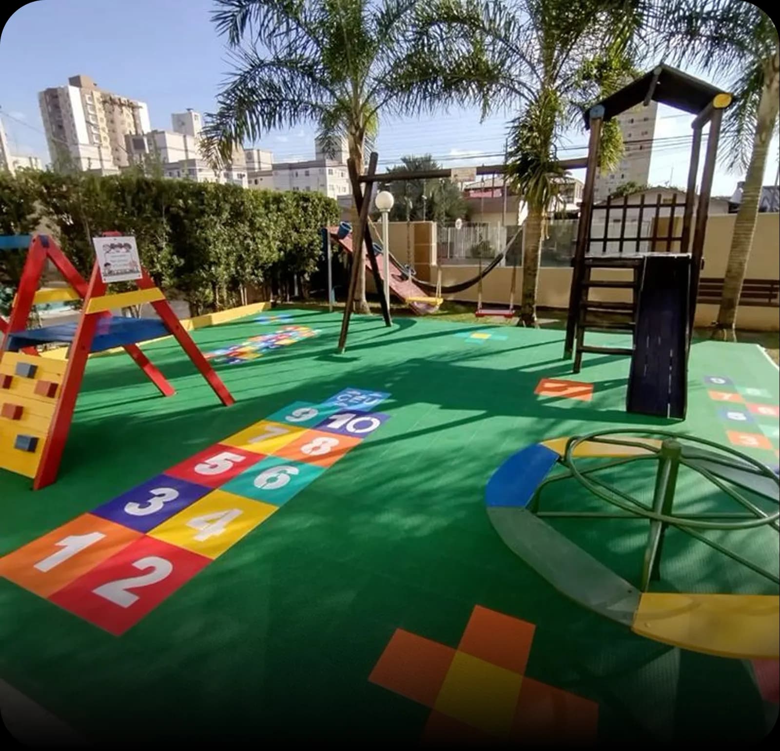 vmaks laurel: Kids Play Area (artist’s impression)