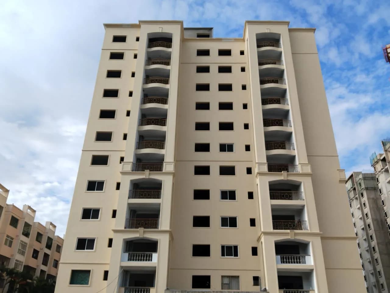 Legacy Saviero: Site photo filed with Karnataka RERA