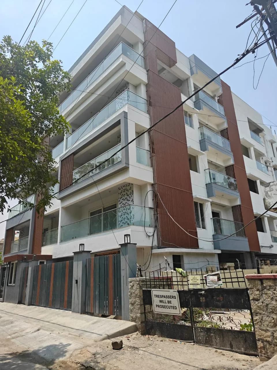 Lapaz: Site photo filed with Karnataka RERA