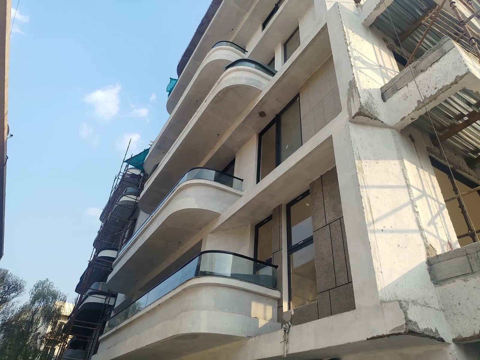 Neuhaus: Site photo filed with Karnataka RERA
