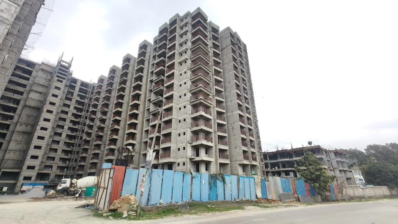 DS Max Sky Sanman: Site photo filed with Karnataka RERA