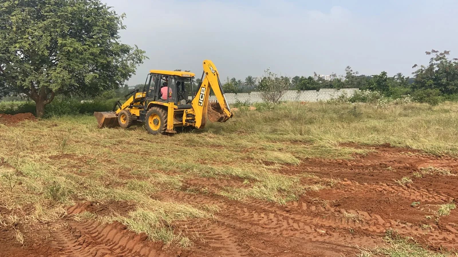 Daiwik Sayuri: Site photo filed with Karnataka RERA