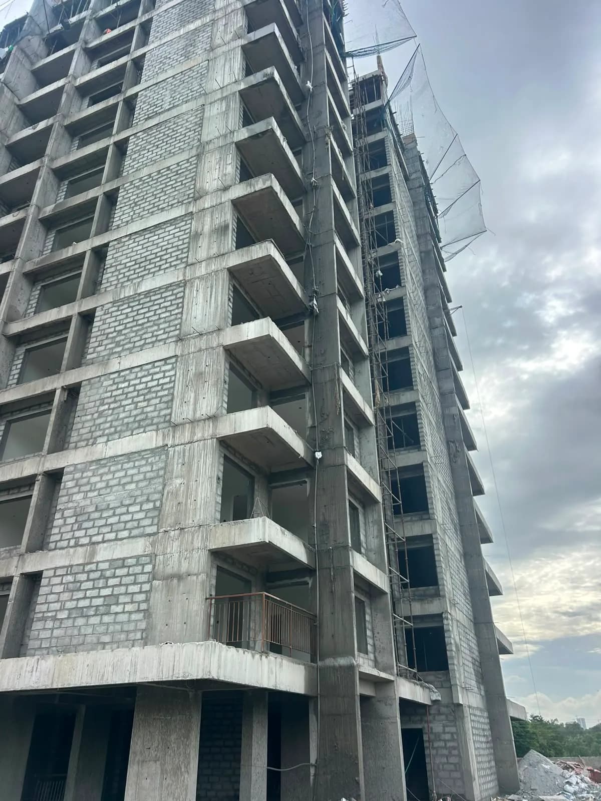Signature Premier: Site photo filed with Karnataka RERA