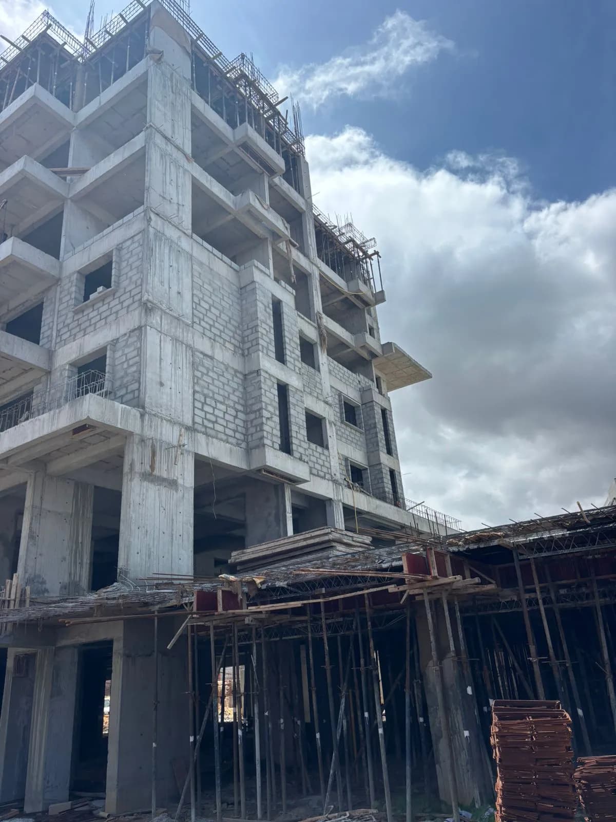 Mythri Sikharam: Site photo filed with Karnataka RERA