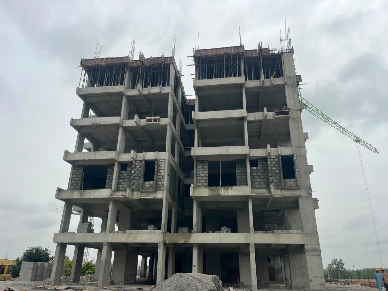 Eeshanya Aaroha: Site photo filed with Karnataka RERA