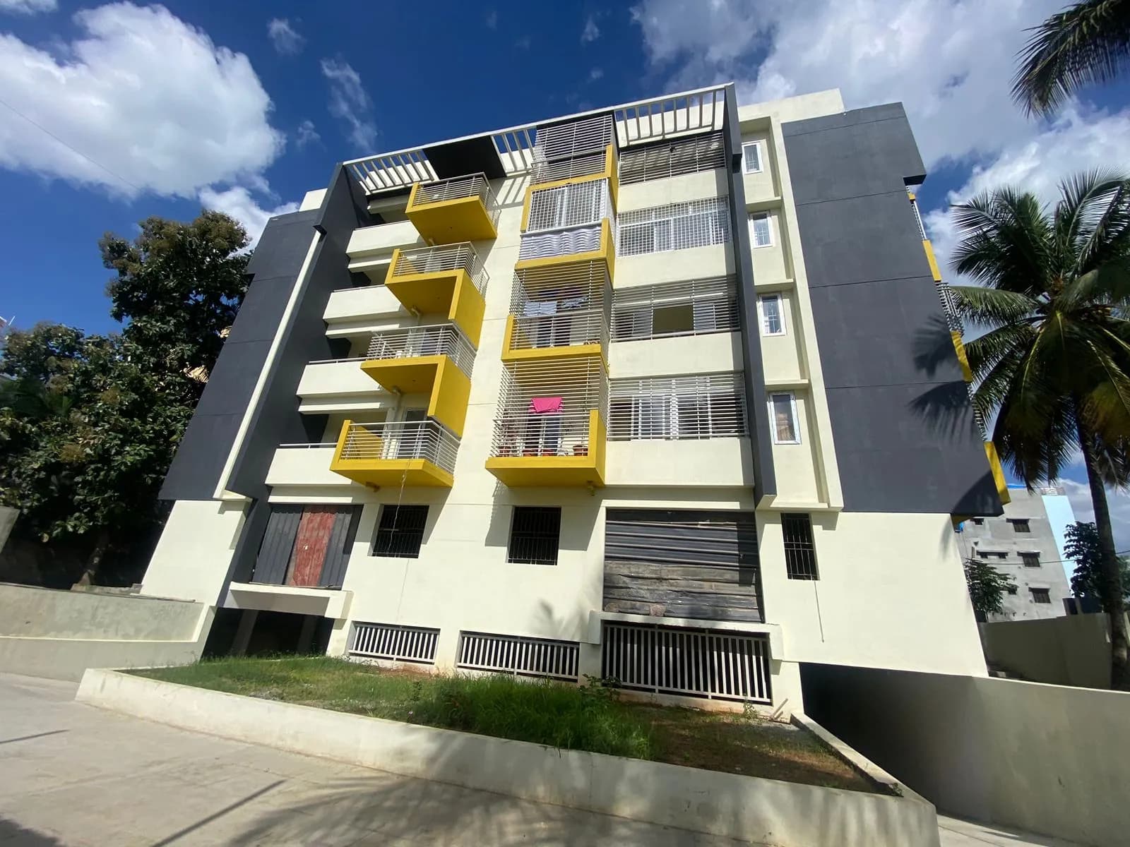 SRL Majestic: Site photo filed with Karnataka RERA