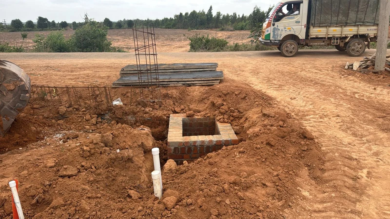 VR Dyavaiah Enclave: Site photo filed with Karnataka RERA
