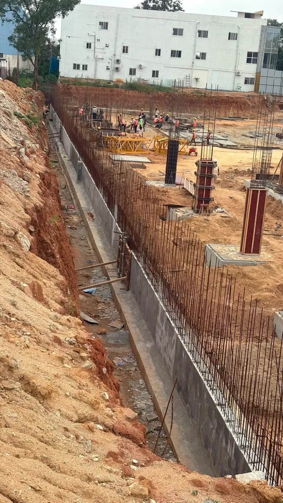 Trivik Signature: Site photo filed with Karnataka RERA