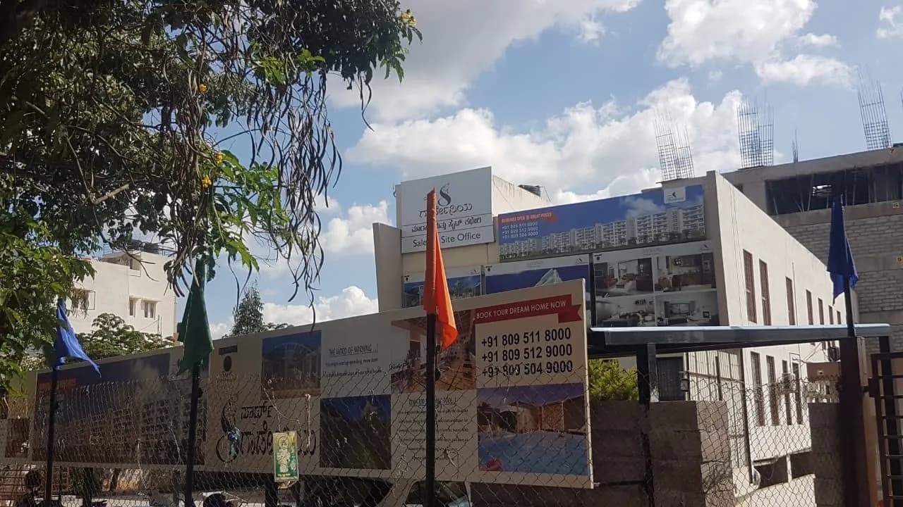 Parth Gardenia: Ongoing construction of luxury apartments