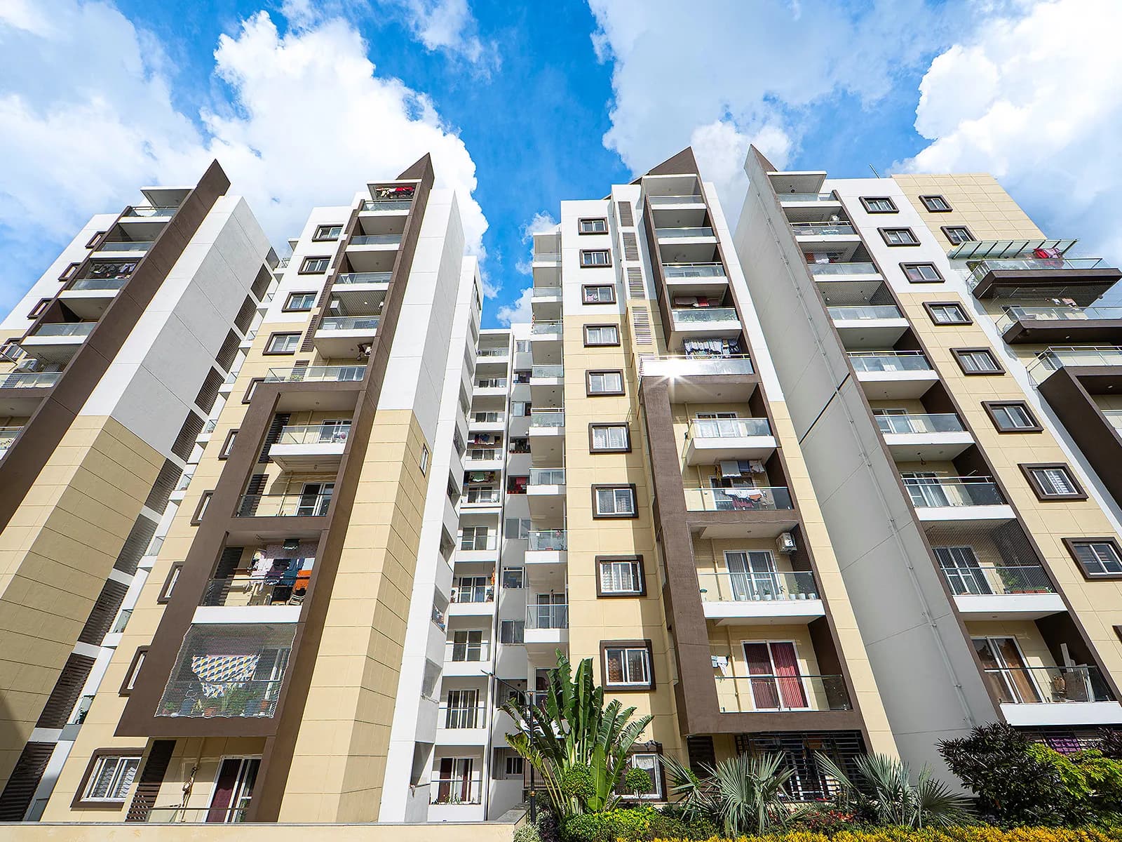 Pioneer KRS Park Royal: Project exterior view