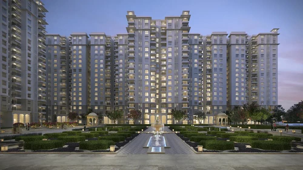 Sobha Royal Pavilion: SOBHA Royal Pavilion building view with plaza (artist’s impression)