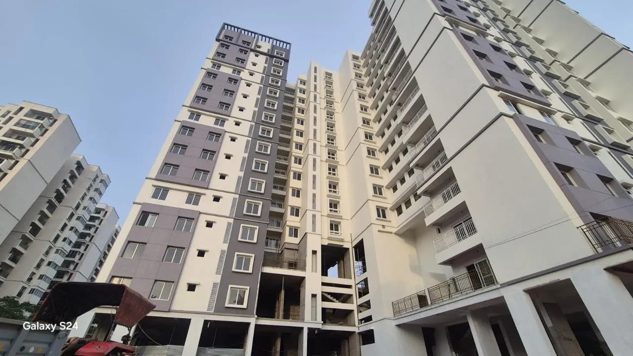 G R Floret: Site photo filed with Karnataka RERA