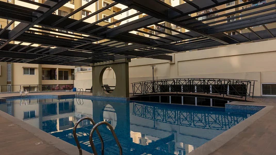 Salarpuria-Sattva Anugraha: Swimming pool