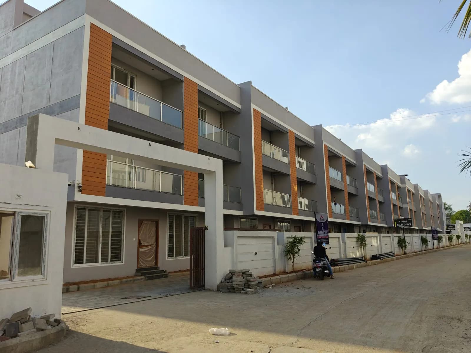 Ashish Narayana Row House: Site photo filed with Karnataka RERA