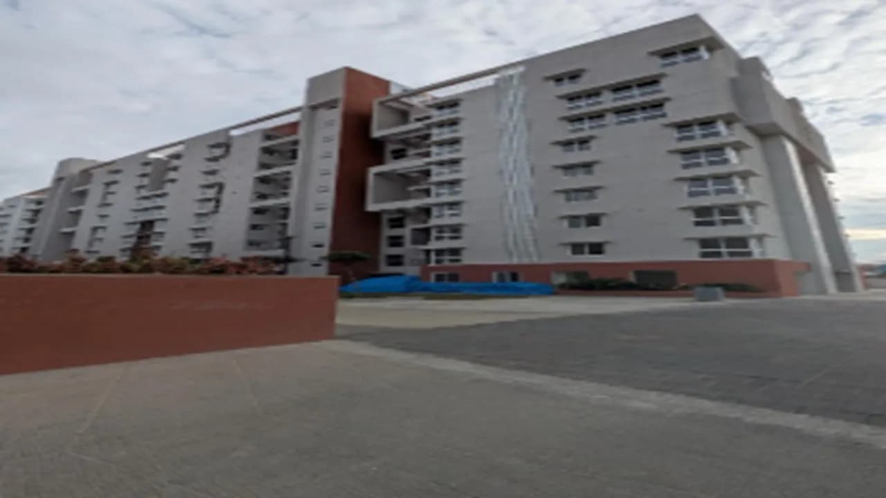 Brigade Horizon: Site photo filed with Karnataka RERA