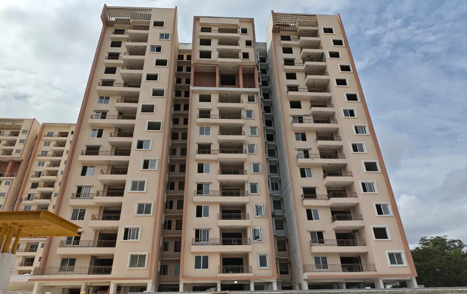 Shriram Solitaire: Site photo filed with Karnataka RERA